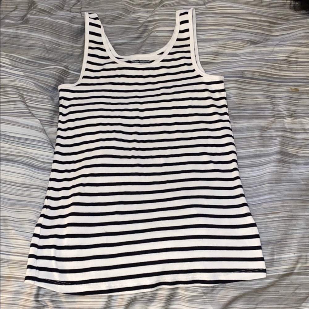 Black and White Amazon basic tank top